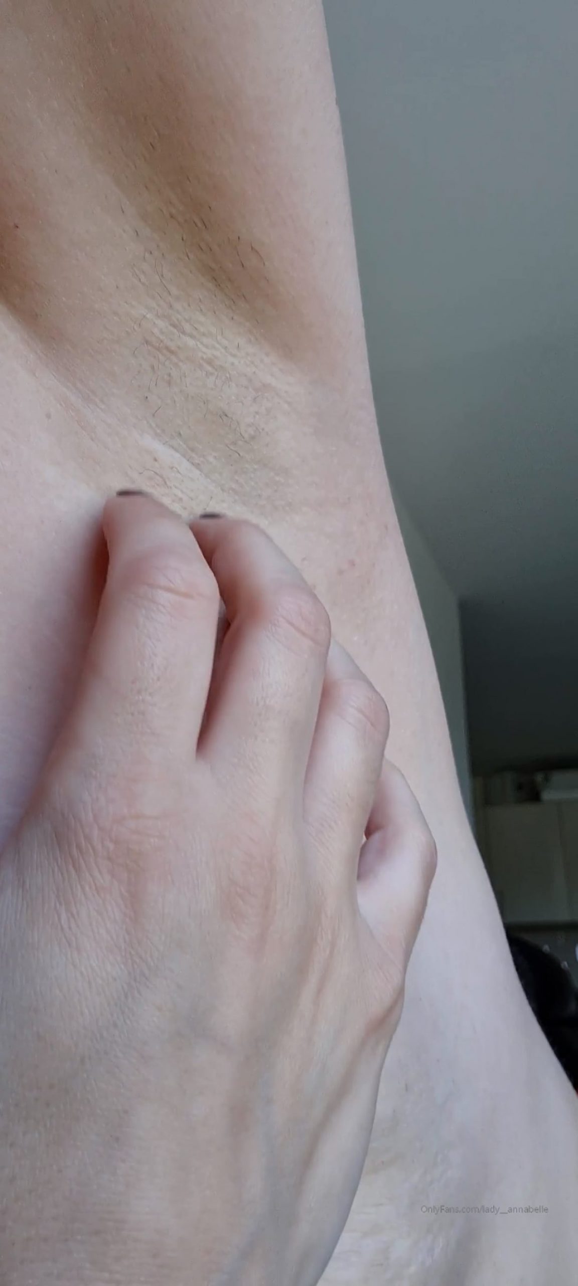 LADY ANNABELLE In Scene: Back Doing My Daily Exercises - MISTRESS ANNABELLE - FULL HD/2400p/MP4