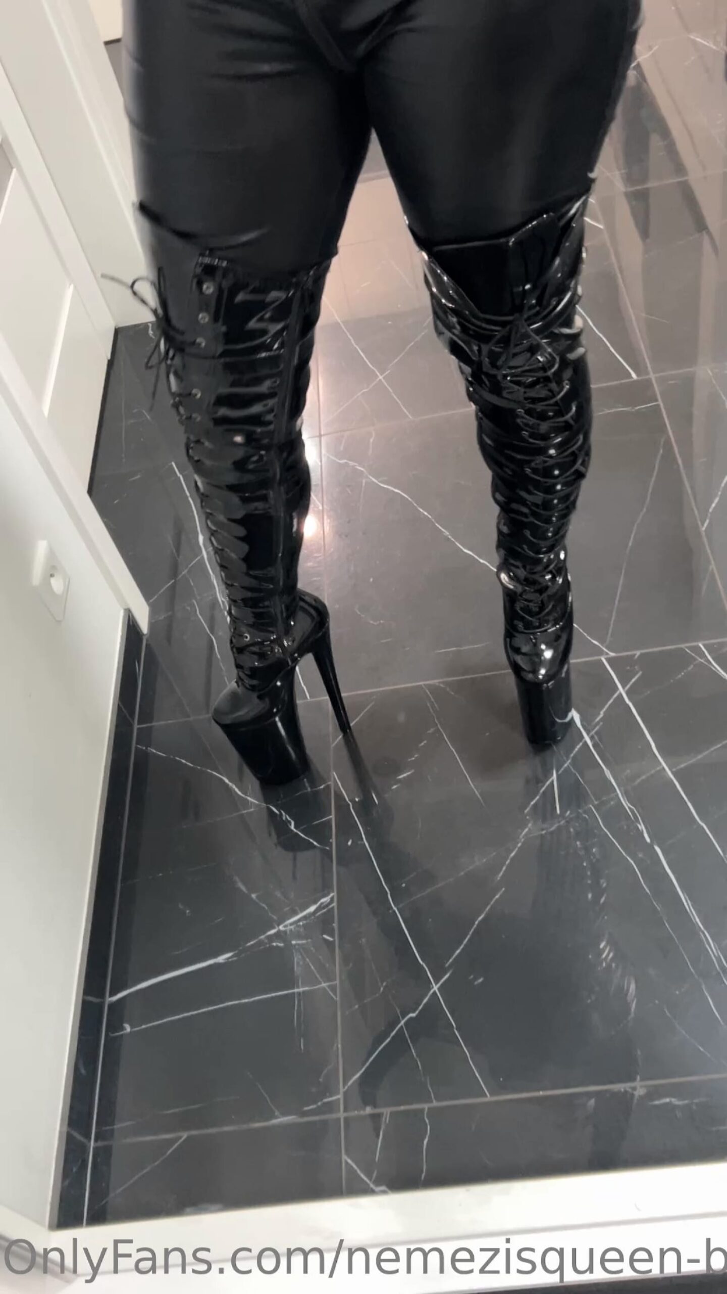 Write Down What Shoes You Want To Be Kicked In - NEMEZIS QUEEN - FULL HD/1920p/MP4