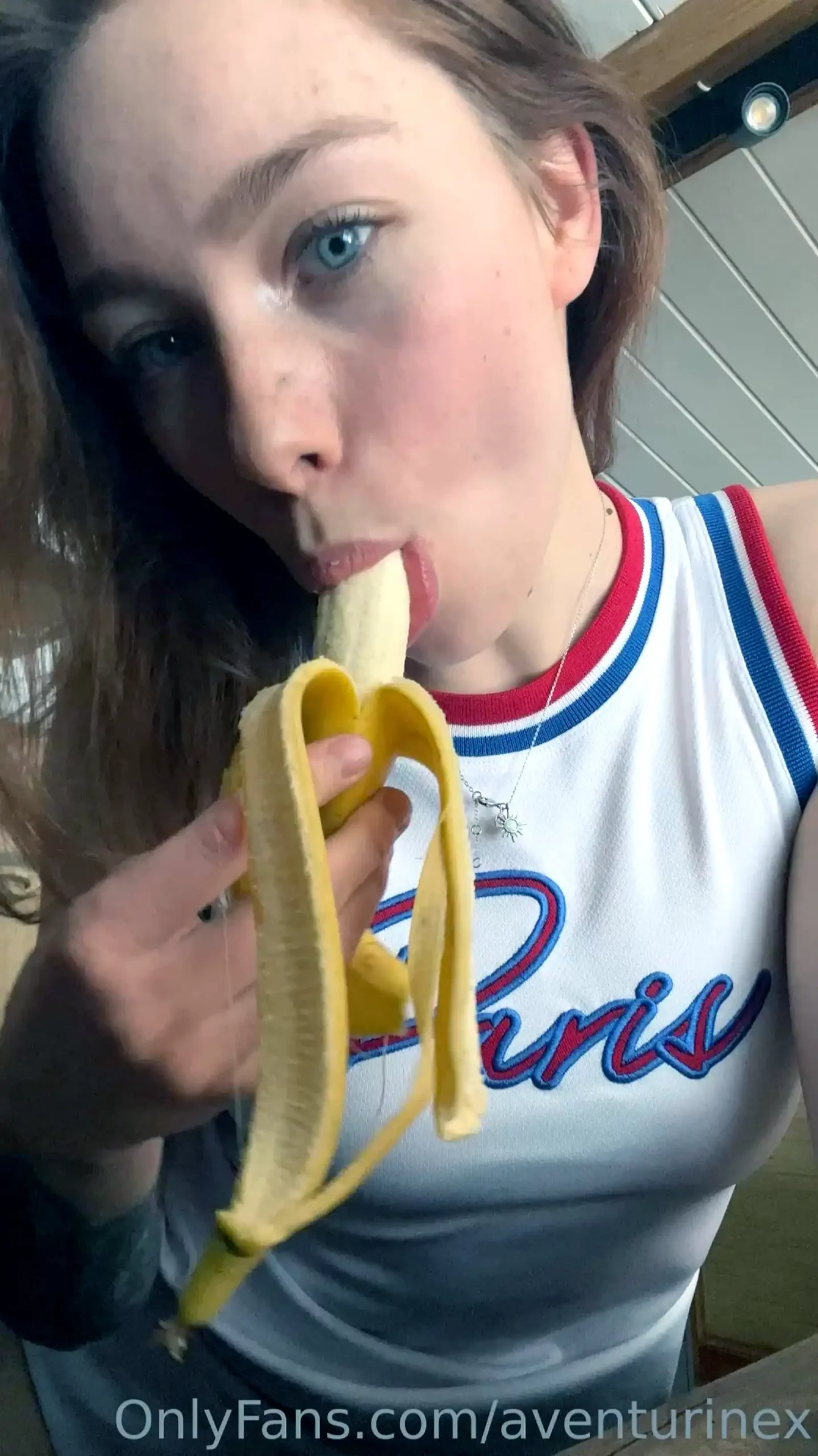 This Is How I Eat A Banana - GODDESS AVEN / AVEN TURINEX - MP4